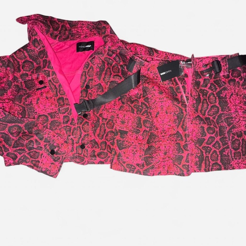 Fashion Nova Pink and Black Patterned Jacket